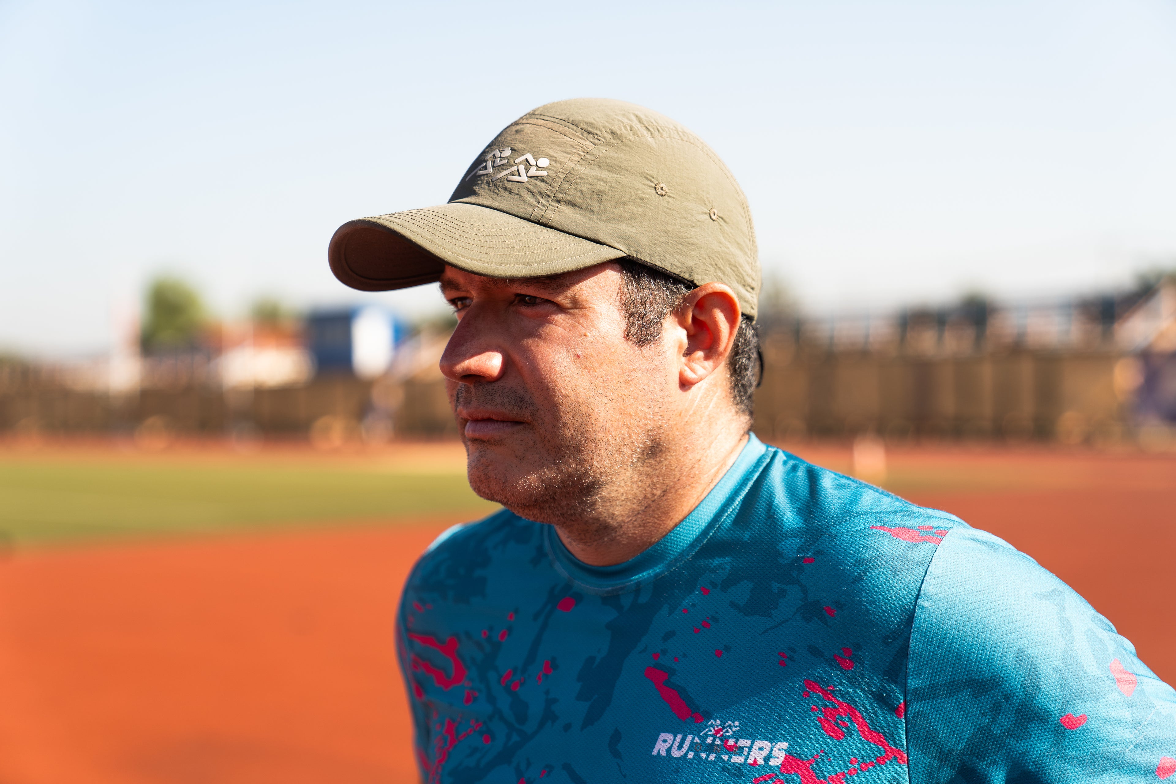 Polera Deportiva de Hombre - Manchas